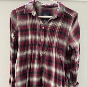 American Eagle Long Sleeve Shirt